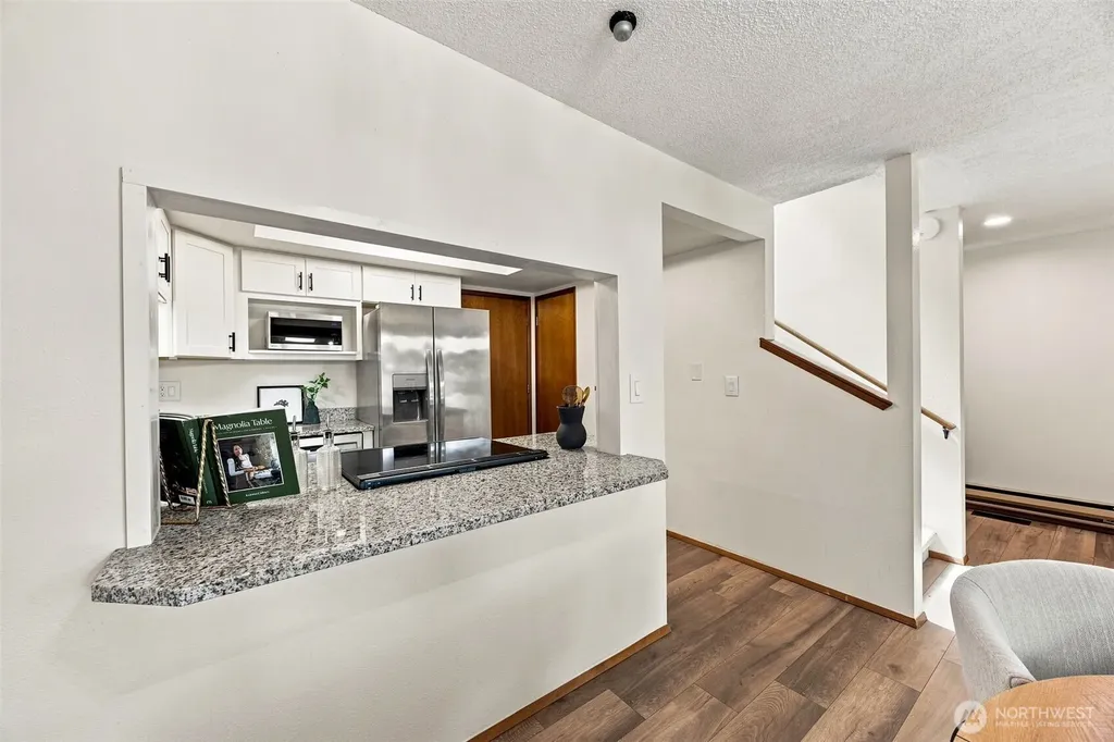 1314 Evergreen Park SW Olympia WA 98502