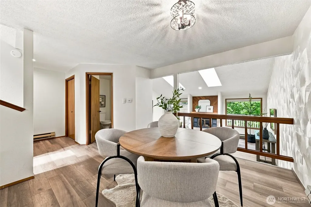 1314 Evergreen Park SW Olympia WA 98502