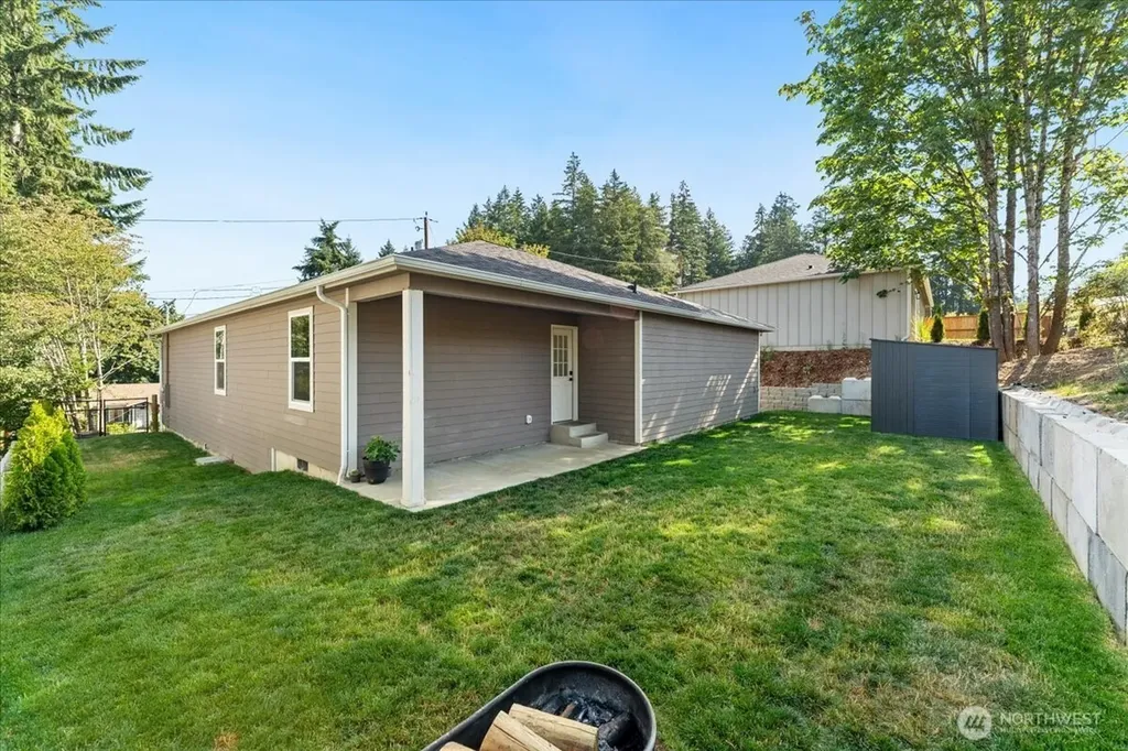 429 Chestnut Street Shelton WA 98584