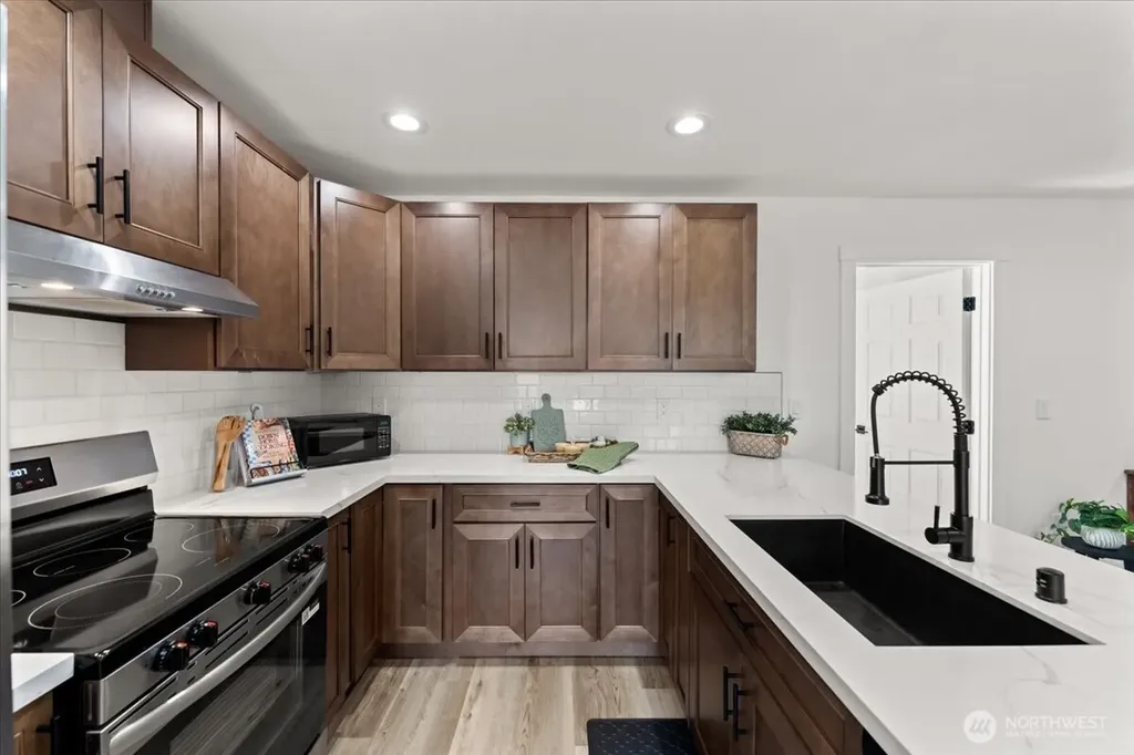 429 Chestnut Street Shelton WA 98584