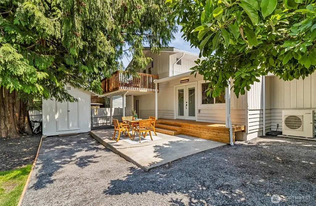 20418 54th Avenue W Lynnwood WA 98036