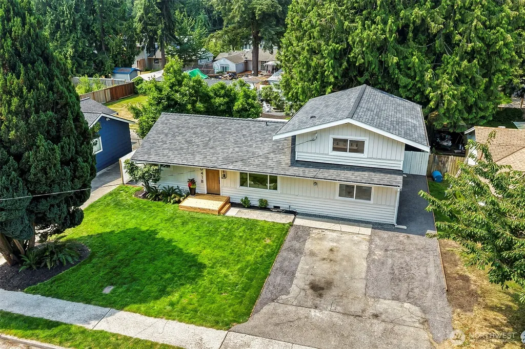20418 54th Avenue W Lynnwood WA 98036