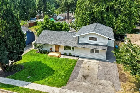 20418 54th Avenue W Lynnwood WA 98036