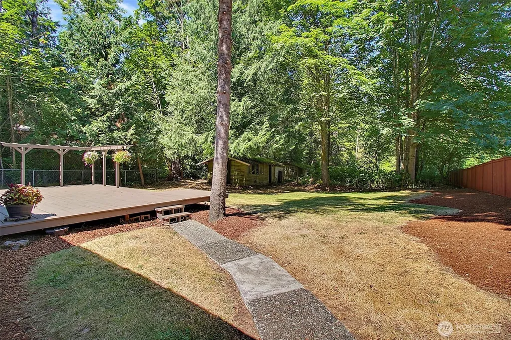 26204 SE 224th Street Maple Valley WA 98038