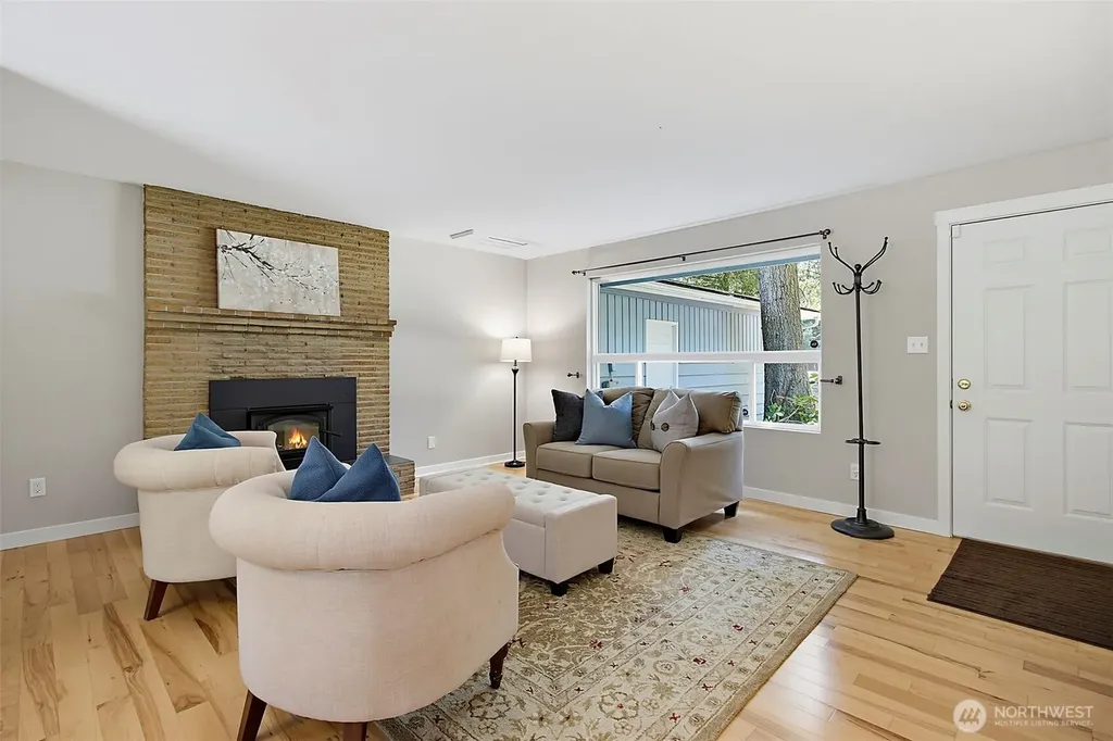 26204 SE 224th Street Maple Valley WA 98038