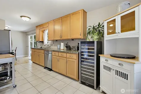26204 SE 224th Street Maple Valley WA 98038