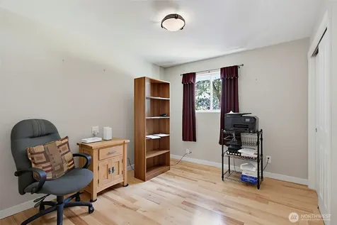26204 SE 224th Street Maple Valley WA 98038