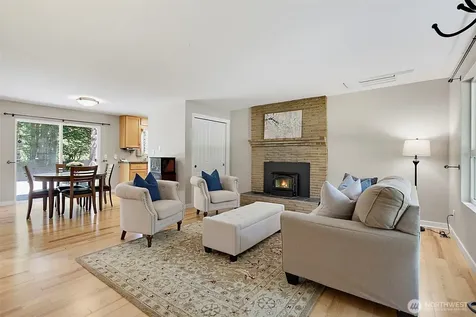 26204 SE 224th Street Maple Valley WA 98038