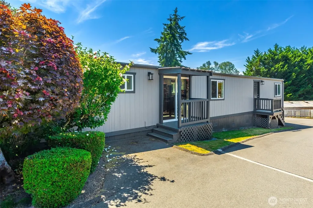 314 Avenue J Snohomish WA 98290