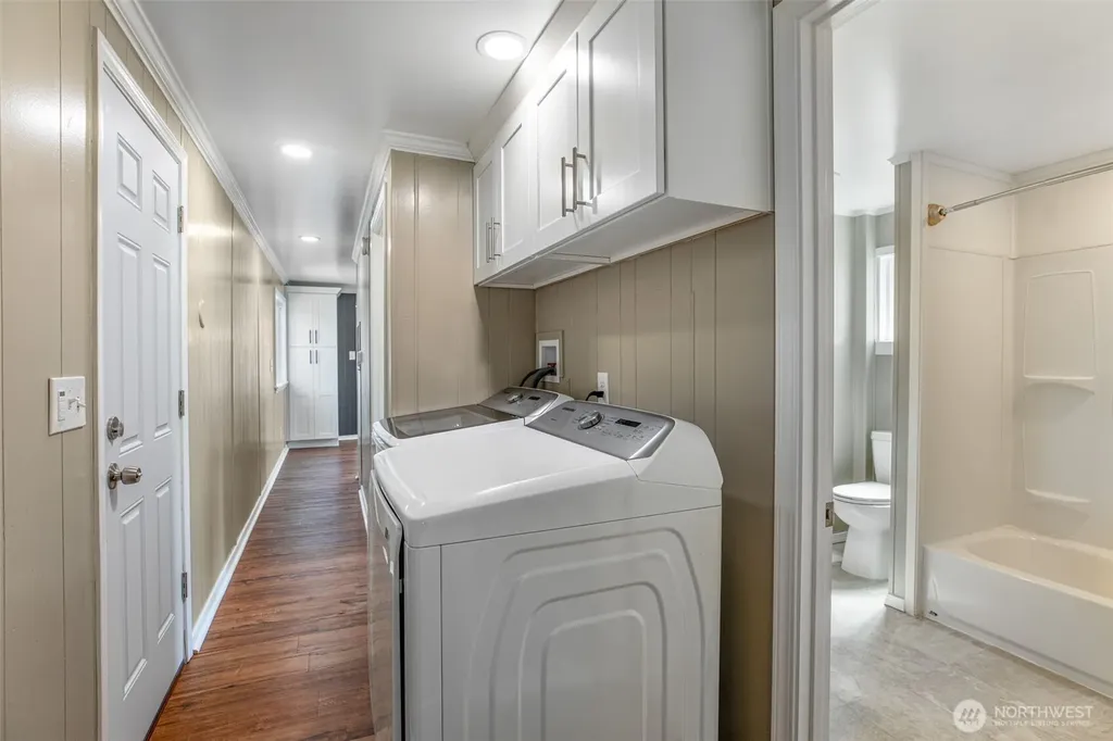 314 Avenue J Snohomish WA 98290