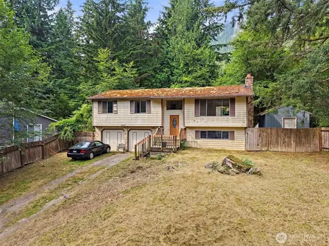 42627 SE 175th Place North Bend WA 98045