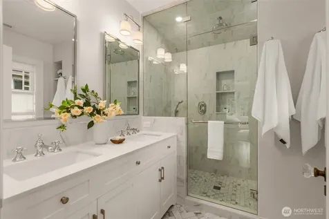 2416 2nd Avenue N Seattle WA 98109