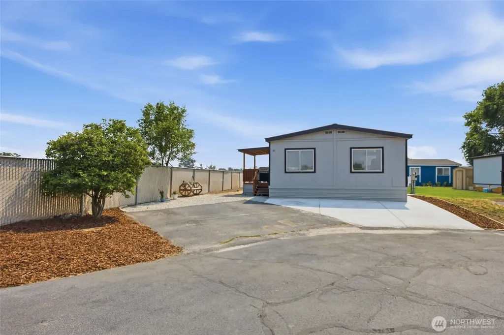 4000 Longview Street NE Moses Lake WA 98837