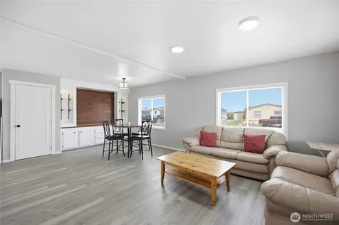 4000 Longview Street NE Moses Lake WA 98837