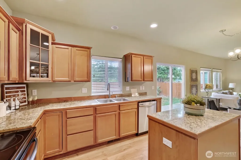 215 196th Place SW Bothell WA 98012