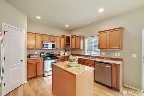 215 196th Place SW Bothell WA 98012