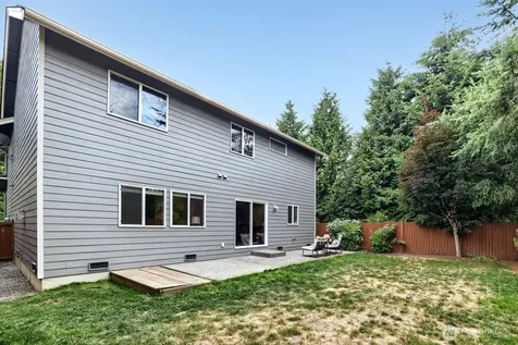 215 196th Place SW Bothell WA 98012