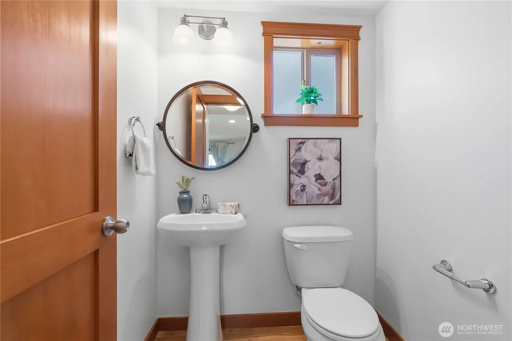 821 NW 53rd Street Seattle WA 98107