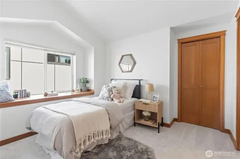 821 NW 53rd Street Seattle WA 98107