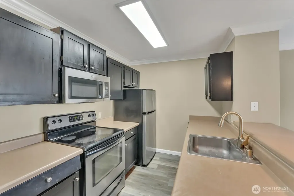 31500 33rd Place SW Federal Way WA 98023