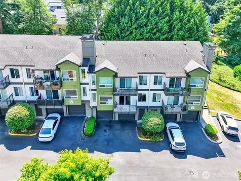 31500 33rd Place SW Federal Way WA 98023
