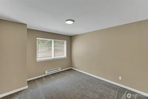 31500 33rd Place SW Federal Way WA 98023