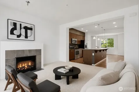 15720 Manor Way Lynnwood WA 98087