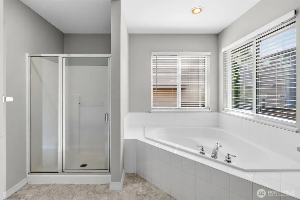 8829 NE 178th Street Bothell WA 98011