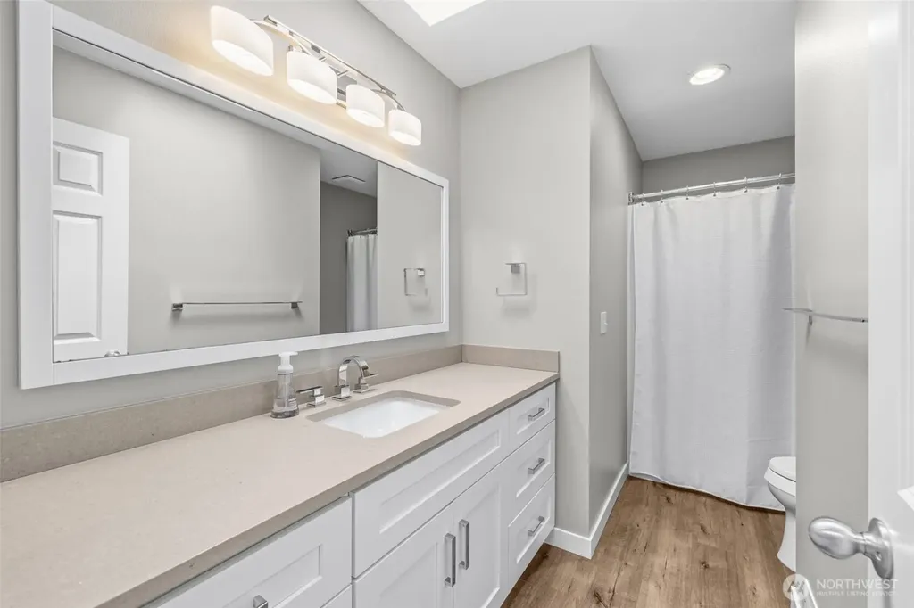 8829 NE 178th Street Bothell WA 98011