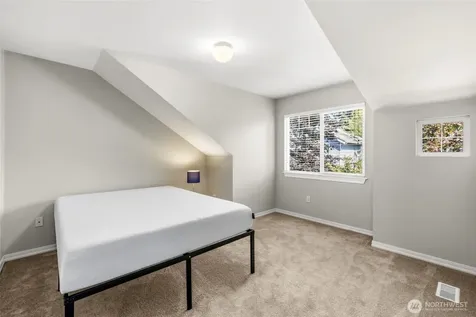 8829 NE 178th Street Bothell WA 98011
