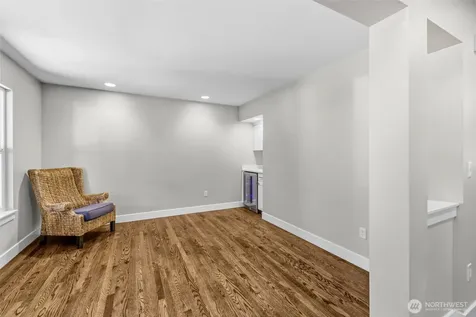 8829 NE 178th Street Bothell WA 98011