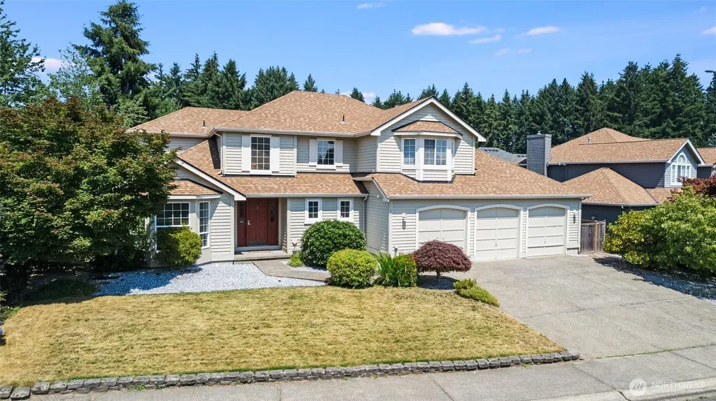 101 Eagle Ridge Drive E Puyallup WA 98374
