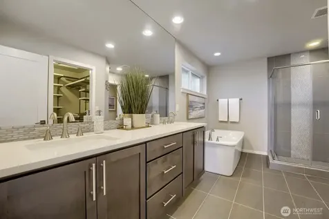 13521 NE 128th Place Kirkland WA 98034