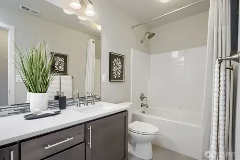 13521 NE 128th Place Kirkland WA 98034