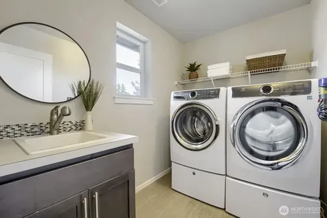 13521 NE 128th Place Kirkland WA 98034