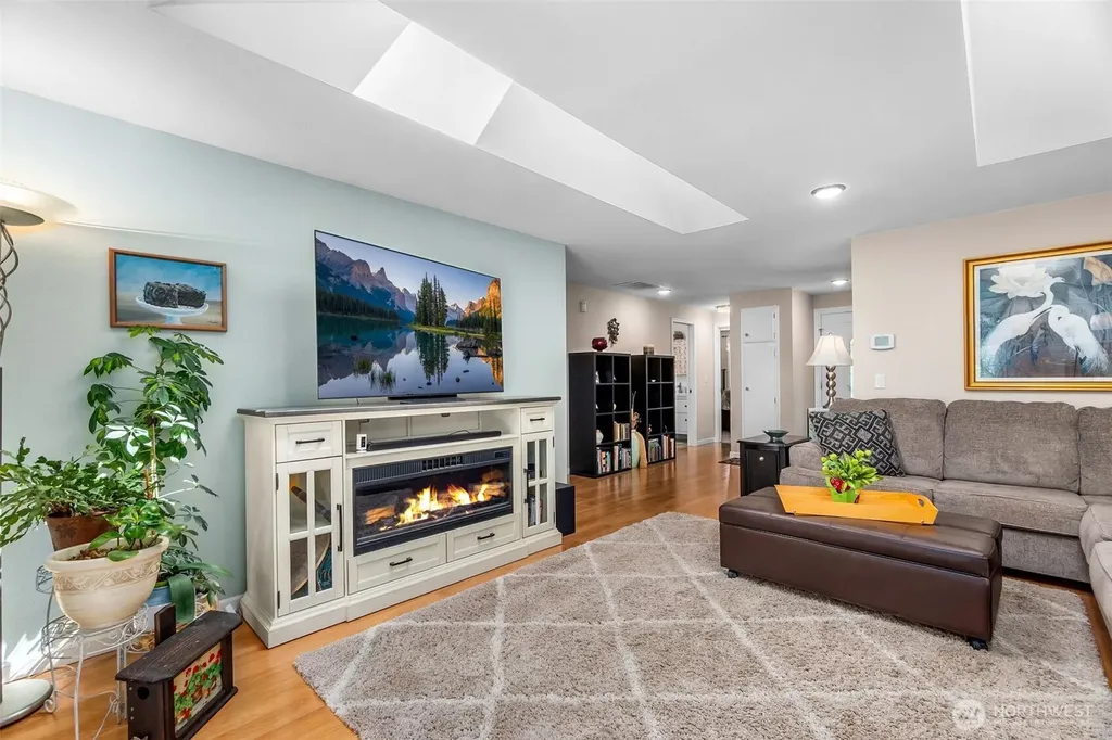 4805 33rd Court SE Lacey WA 98503