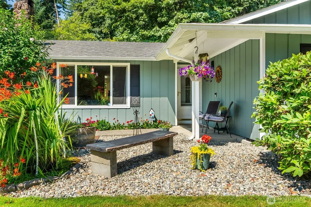 4805 33rd Court SE Lacey WA 98503