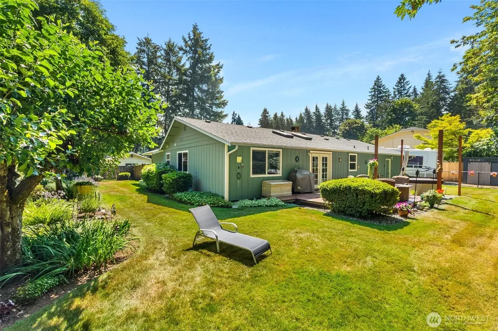 4805 33rd Court SE Lacey WA 98503