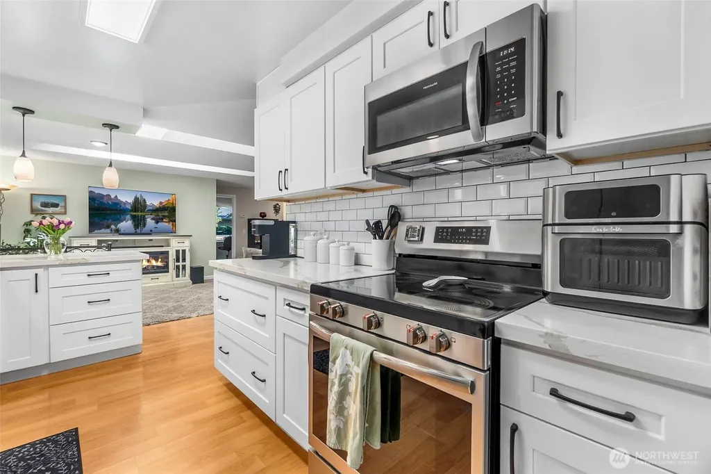 4805 33rd Court SE Lacey WA 98503