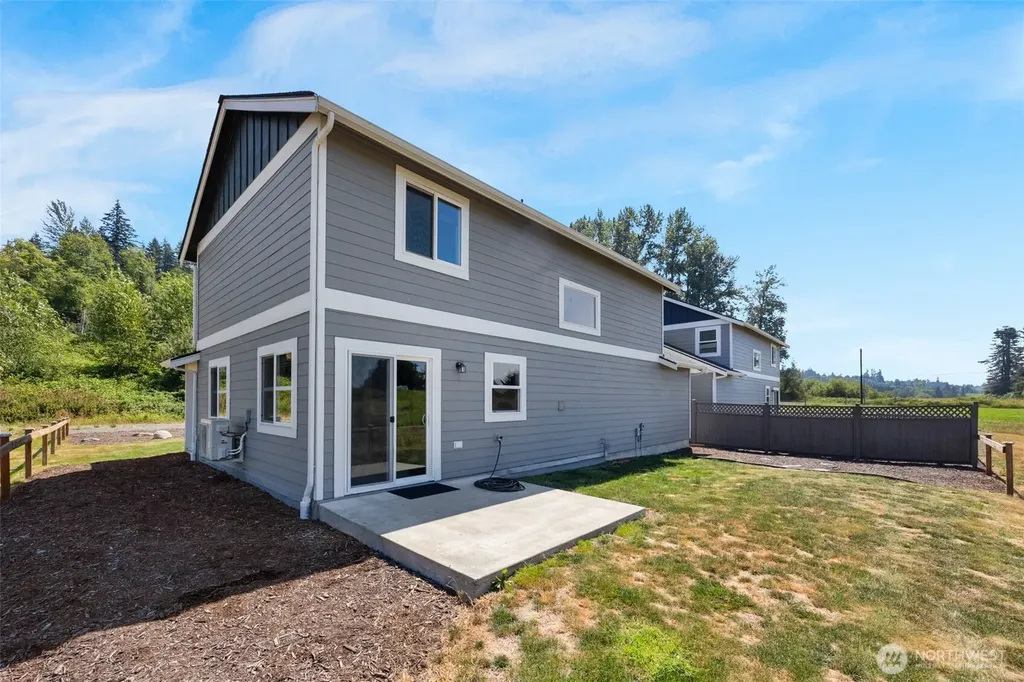 7515 100th Street NE Marysville WA 98270