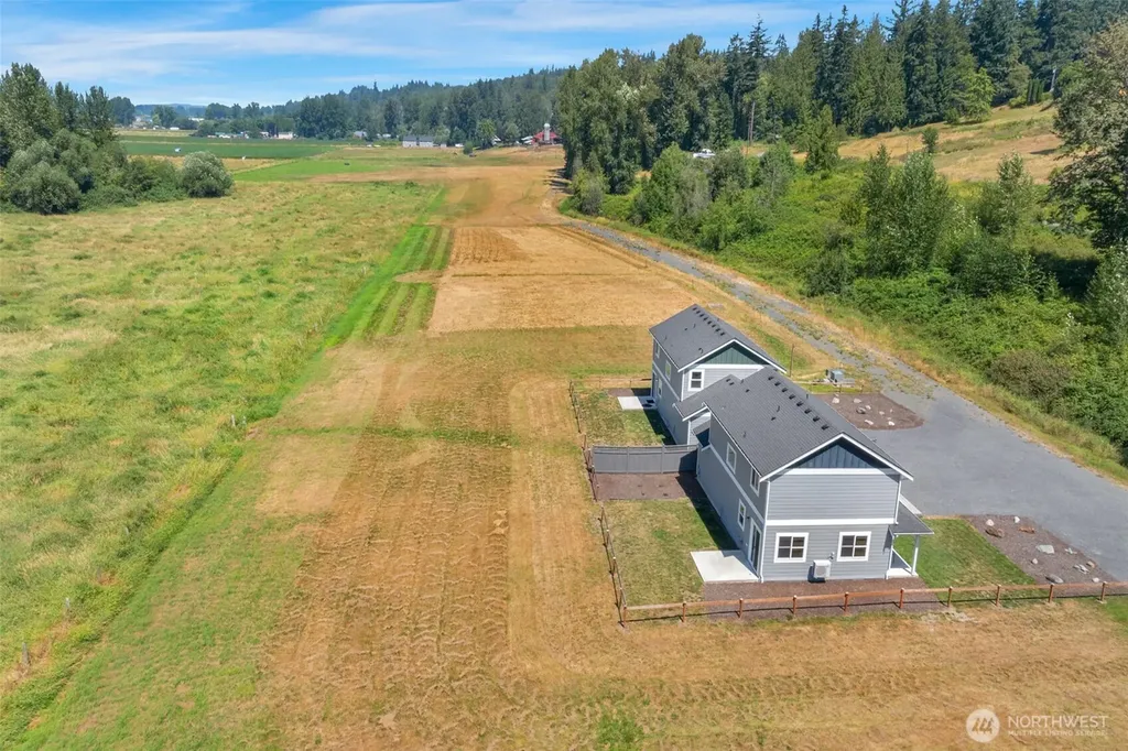 7515 100th Street NE Marysville WA 98270