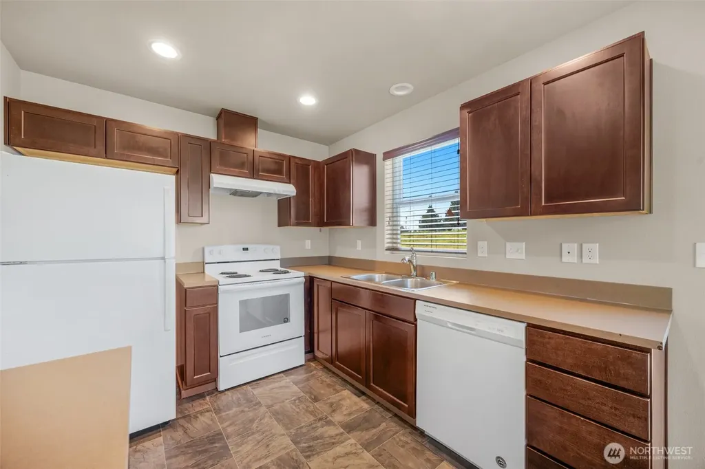 7515 100th Street NE Marysville WA 98270