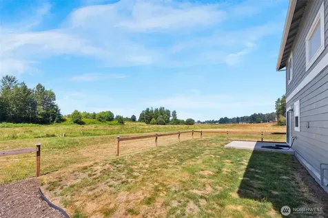 7515 100th Street NE Marysville WA 98270