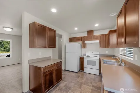 7515 100th Street NE Marysville WA 98270