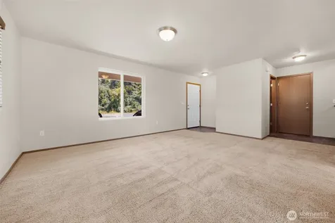 7515 100th Street NE Marysville WA 98270