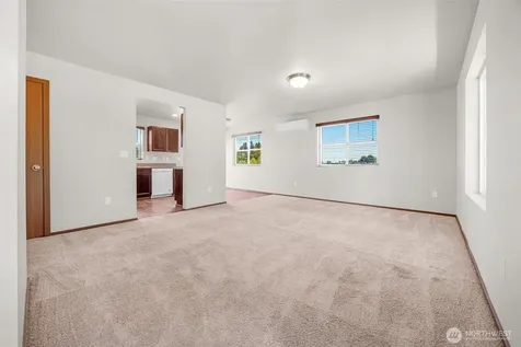 7515 100th Street NE Marysville WA 98270