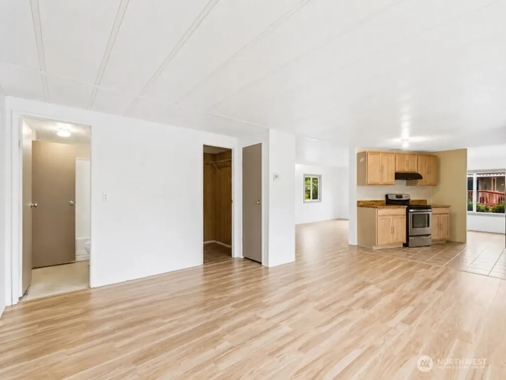 2399 Nightingale Lane Kelso WA 98626