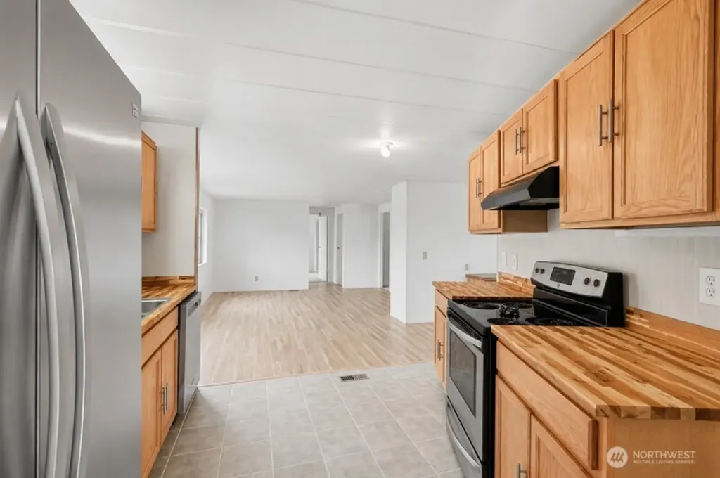 2399 Nightingale Lane Kelso WA 98626