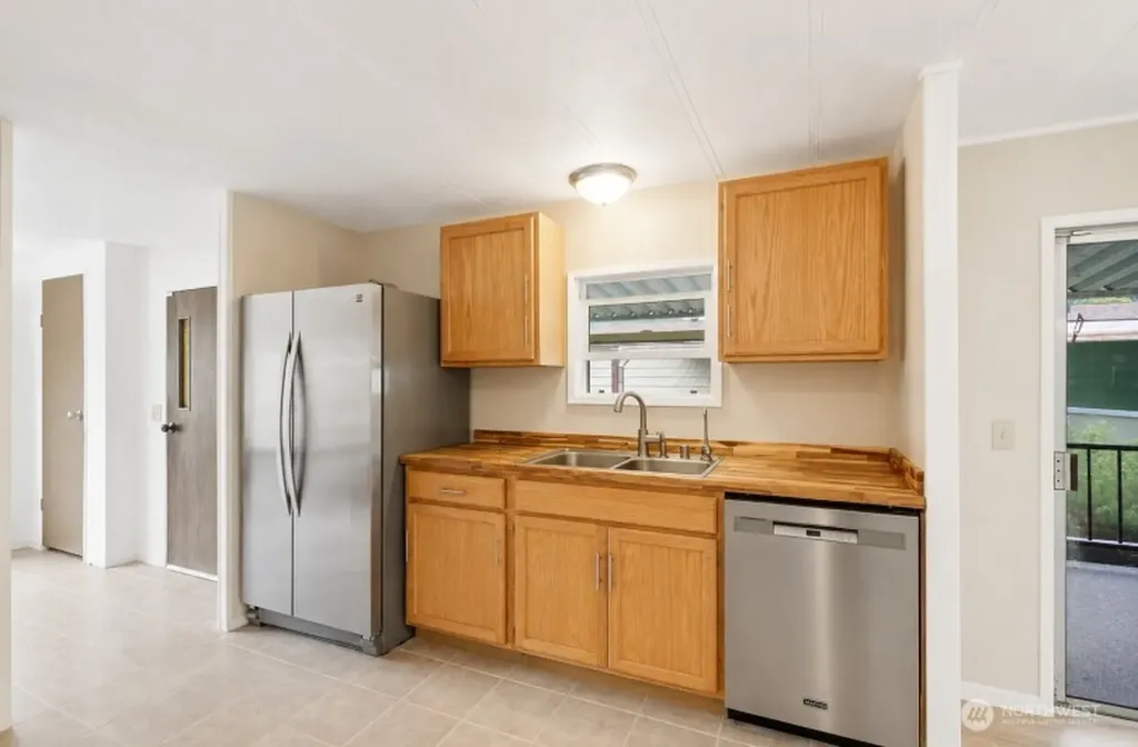 2399 Nightingale Lane Kelso WA 98626