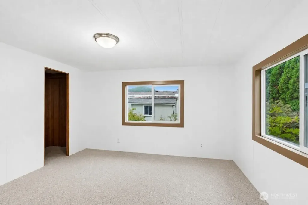 2399 Nightingale Lane Kelso WA 98626